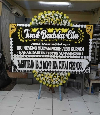 Papan Bunga di Stadion Samarinda