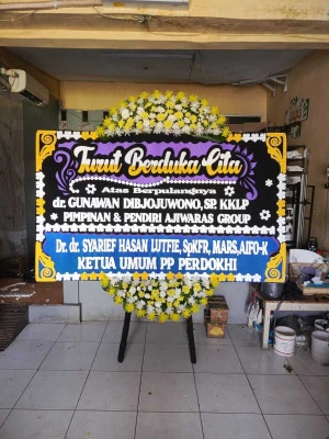 Papan Bunga di Stadion Samarinda